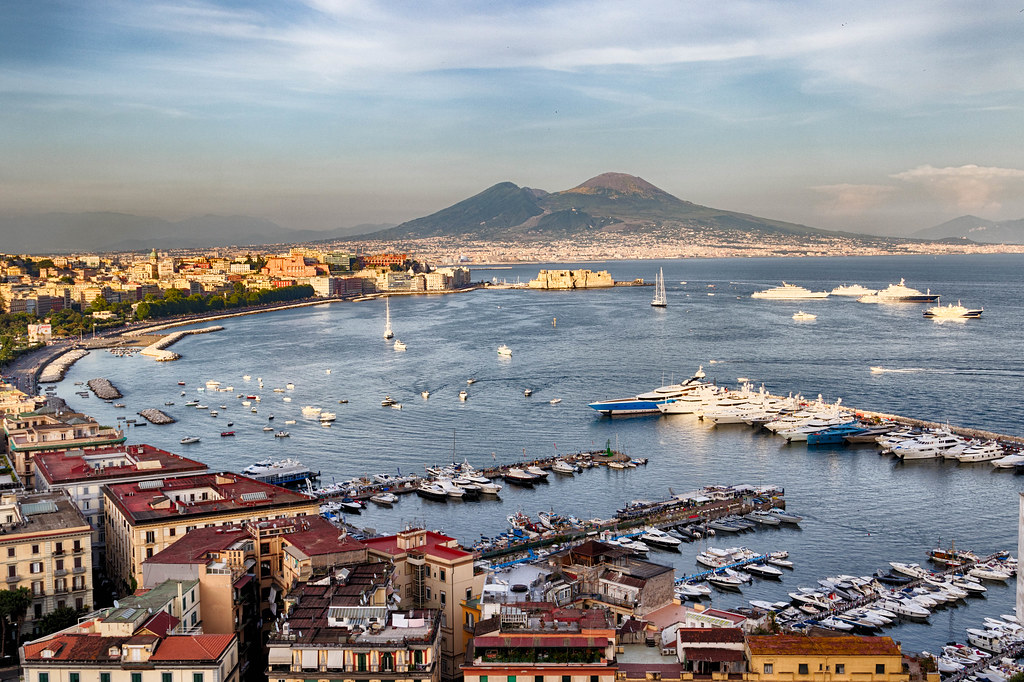 Napoli, foto di Dean Ayres